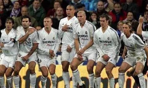 世界足球背后的故事,世界足坛催泪故事