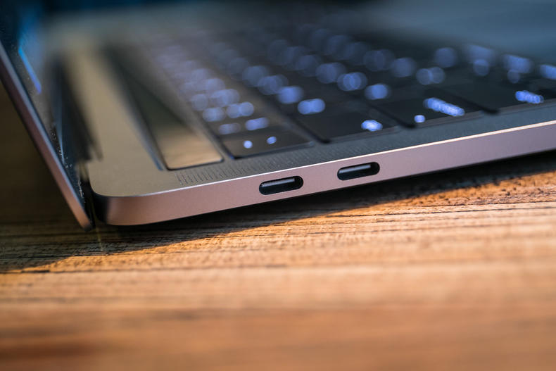 surfacepro和笔记本对比评测,macbookairm2和surfacepro9对比