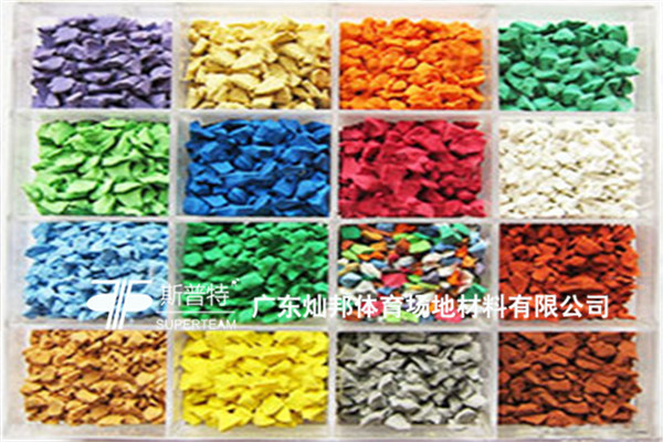 塑胶场地地面,塑胶场地用什么胶