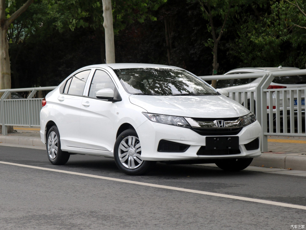 本田锋范如何变床车视频,本田锋范这款车怎么样