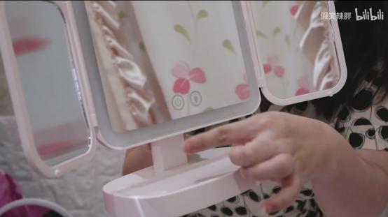 便携led带灯化妆镜测评,led化妆镜评测