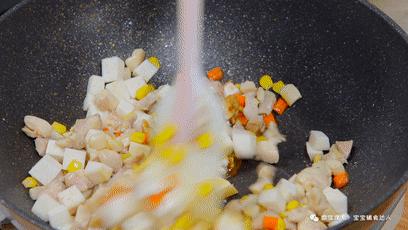 一日三餐电饭煲做法,一个电饭煲就能烧出来的美食