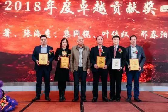 文汇天下，与时俱进，铸新辉煌