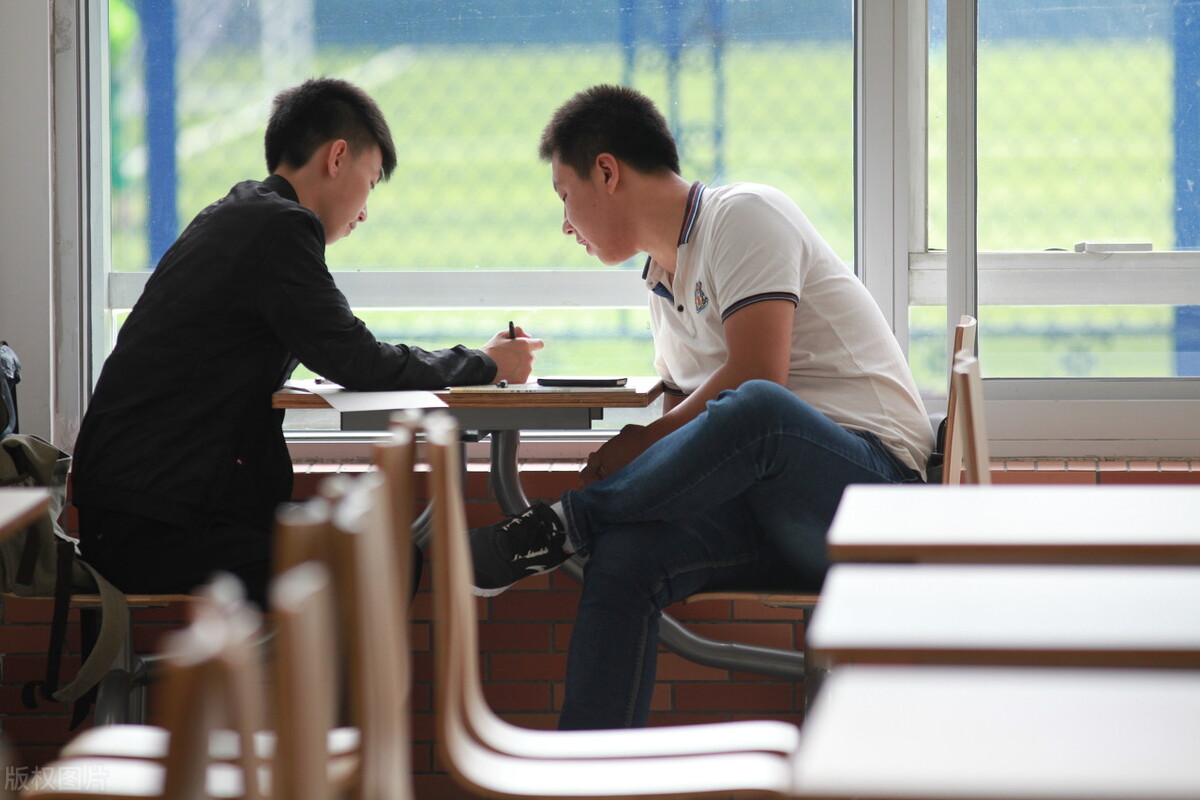 拒绝长大的孩子,拒绝成长的孩子是什么心理