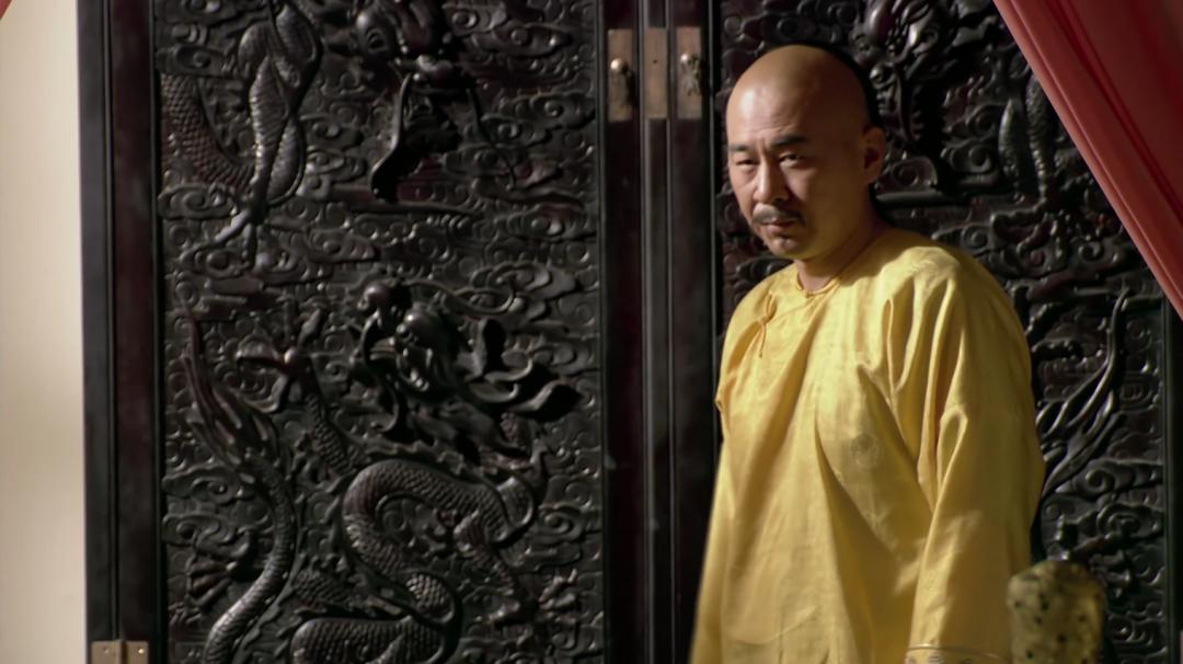 甄嬛流产华妃受罚宜修是为什么哭,甄嬛传宜修大封六宫