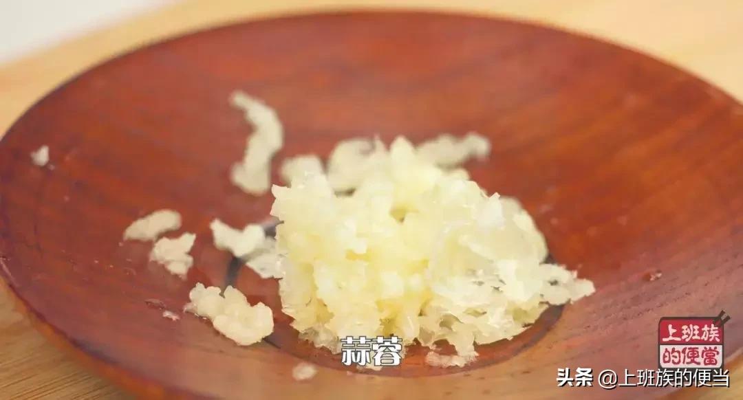 40斤黄金鲍鱼配什么炒好吃,鲍鱼怎么做不腥又好吃