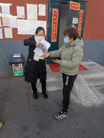 基层干部他们是最美逆行者 (机关干部争当最美逆行者)