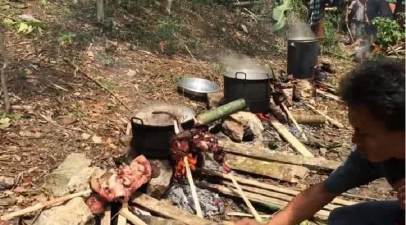 越南吃杀猪菜,越南杀猪饭