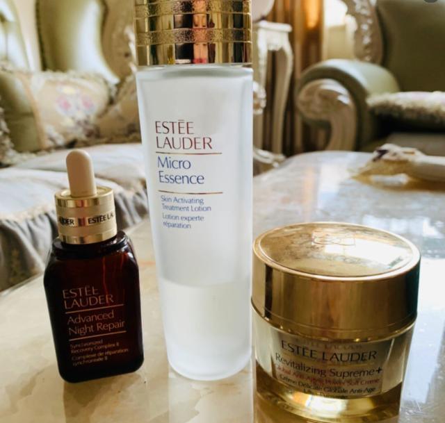 雅诗兰黛小棕瓶精华值得入手吗,雅诗兰黛小棕瓶适合干皮的护肤品