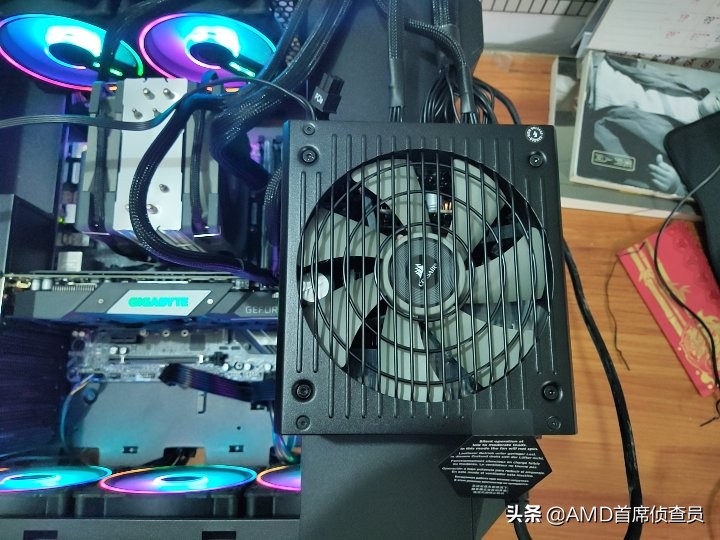 海盗船750w价格,海盗船rm750x双8pincpu