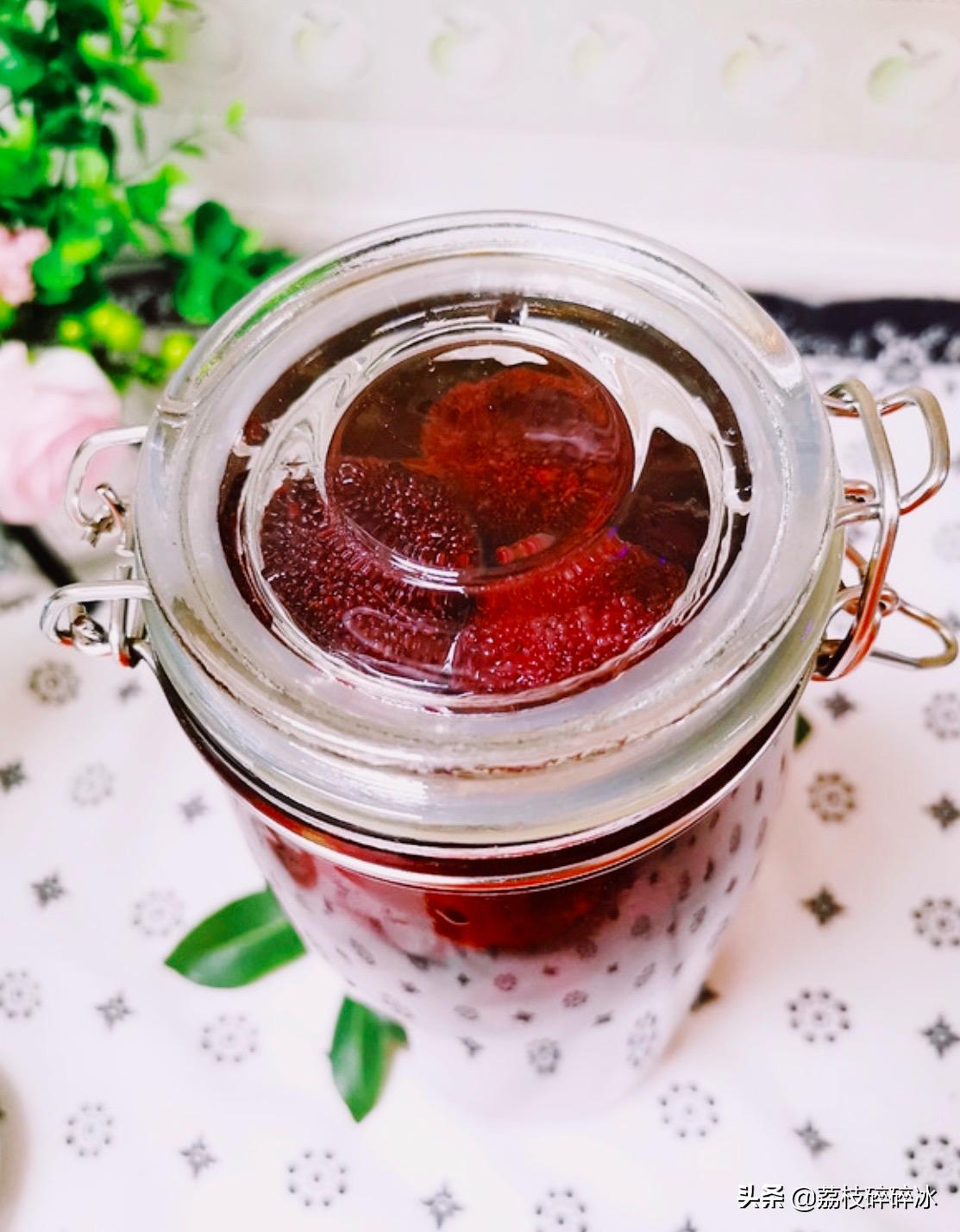 杨梅酒消暑必备,夏天自制饮料杨梅酒好喝吗