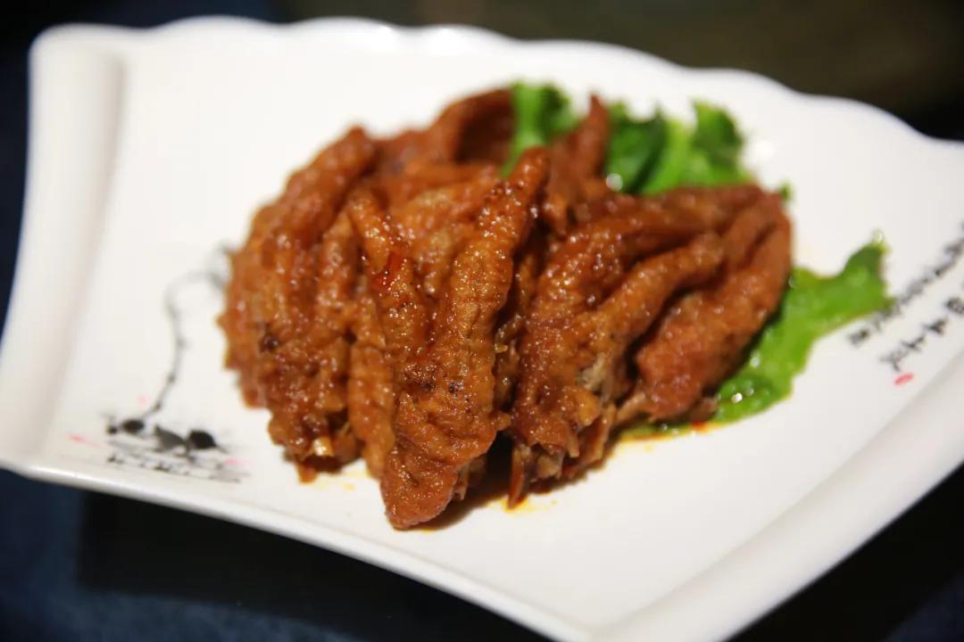 好吃到舔勺子的美食,好吃到舔杯子的港式甜品