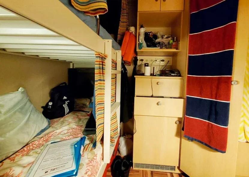 游轮服务员的工作,游轮助理服务员的工资