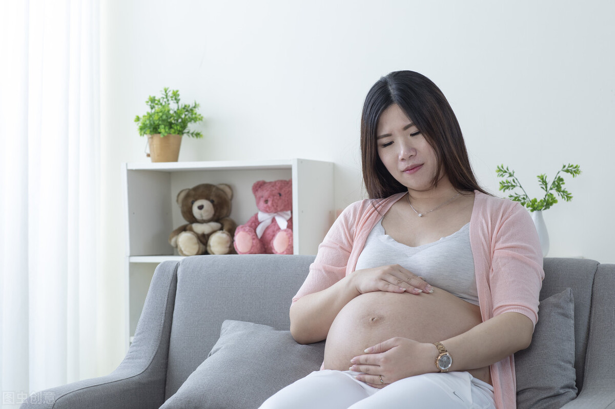 孕妇胎膜早破医生紧急处理抢救,孕妇胎膜早破是什么原因导致