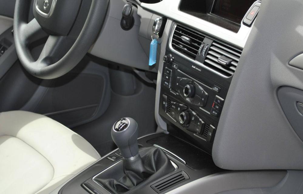 汽车离合使用方法,汽车离合的正确使用方法