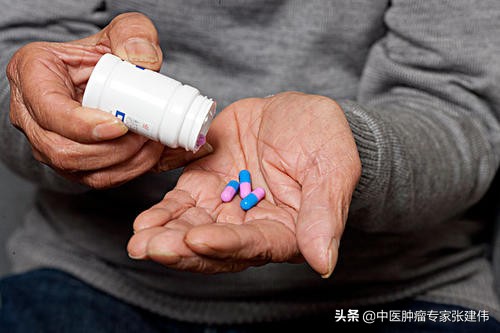 中药和西药可以在一起吃吗,中药跟西药可以一起治疗