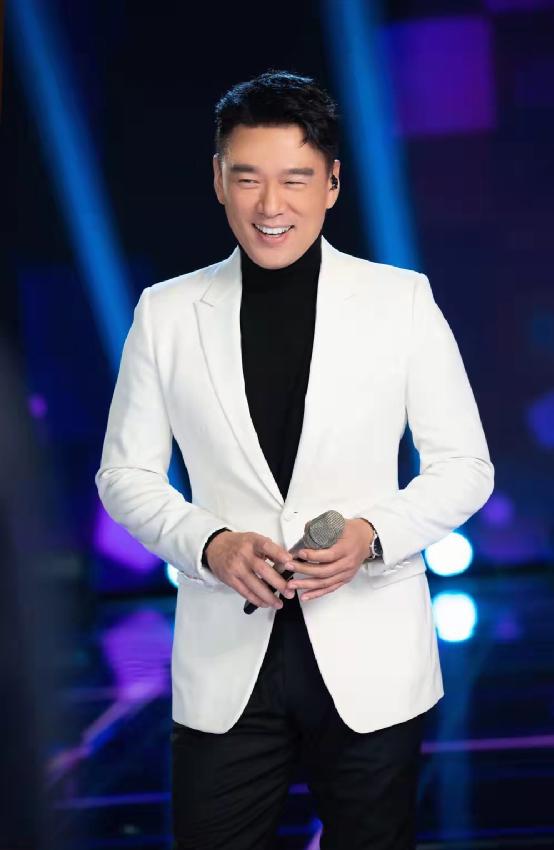 不负初恋的12位男明星,情史干净没污点的10位男星