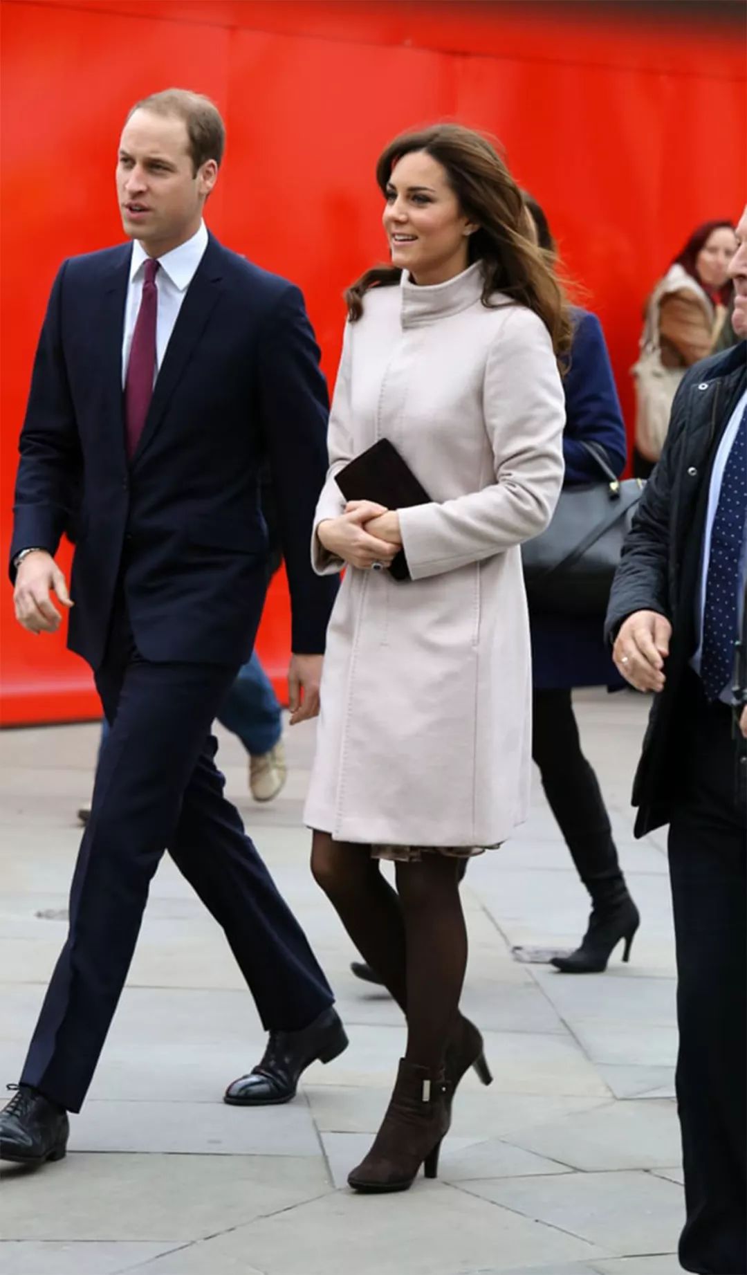 威廉首谈凯特,凯特威廉瑞士滑雪