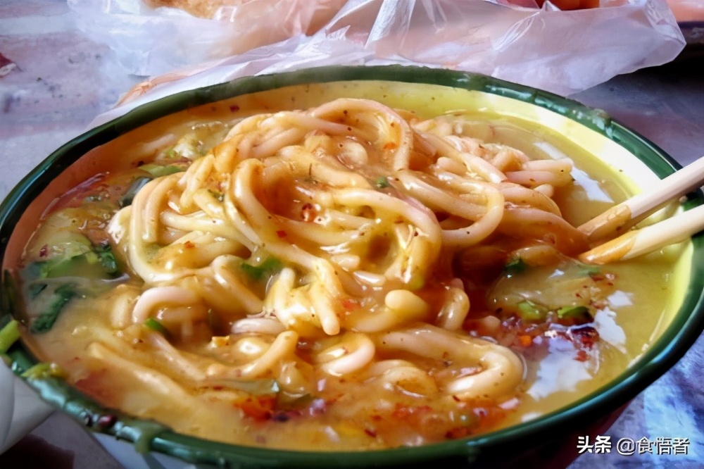 云南特色小吃100种大全 (云南特色小吃吃法大全)