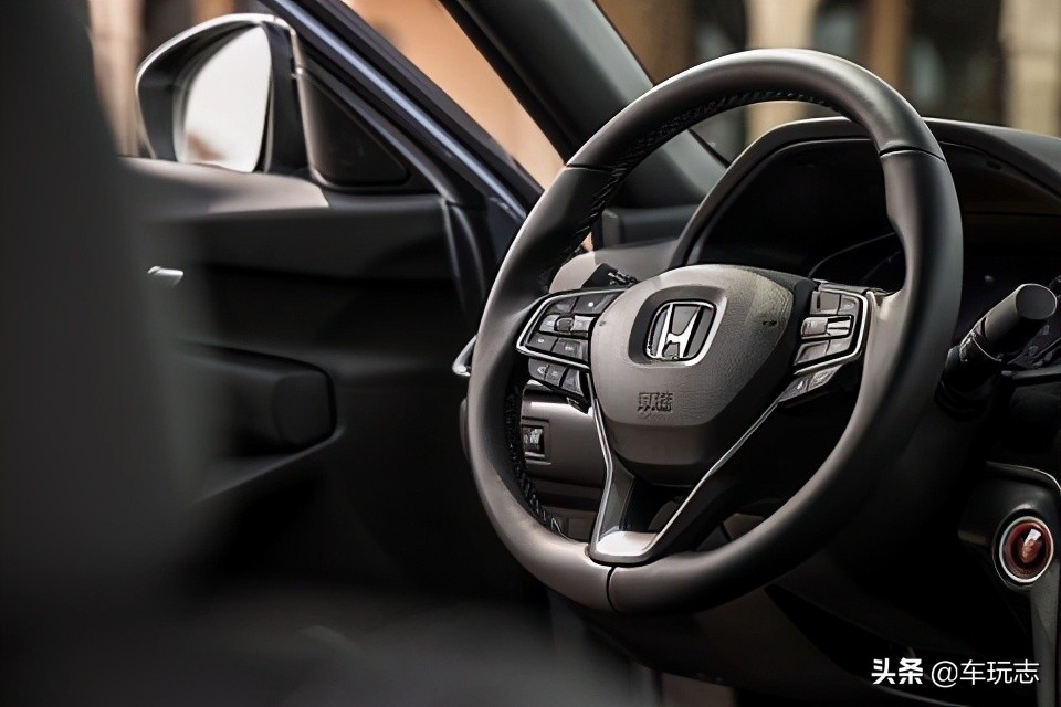 美版雅阁2.0t发动机变速箱,美版雅阁2.0t平行进口需要多少钱