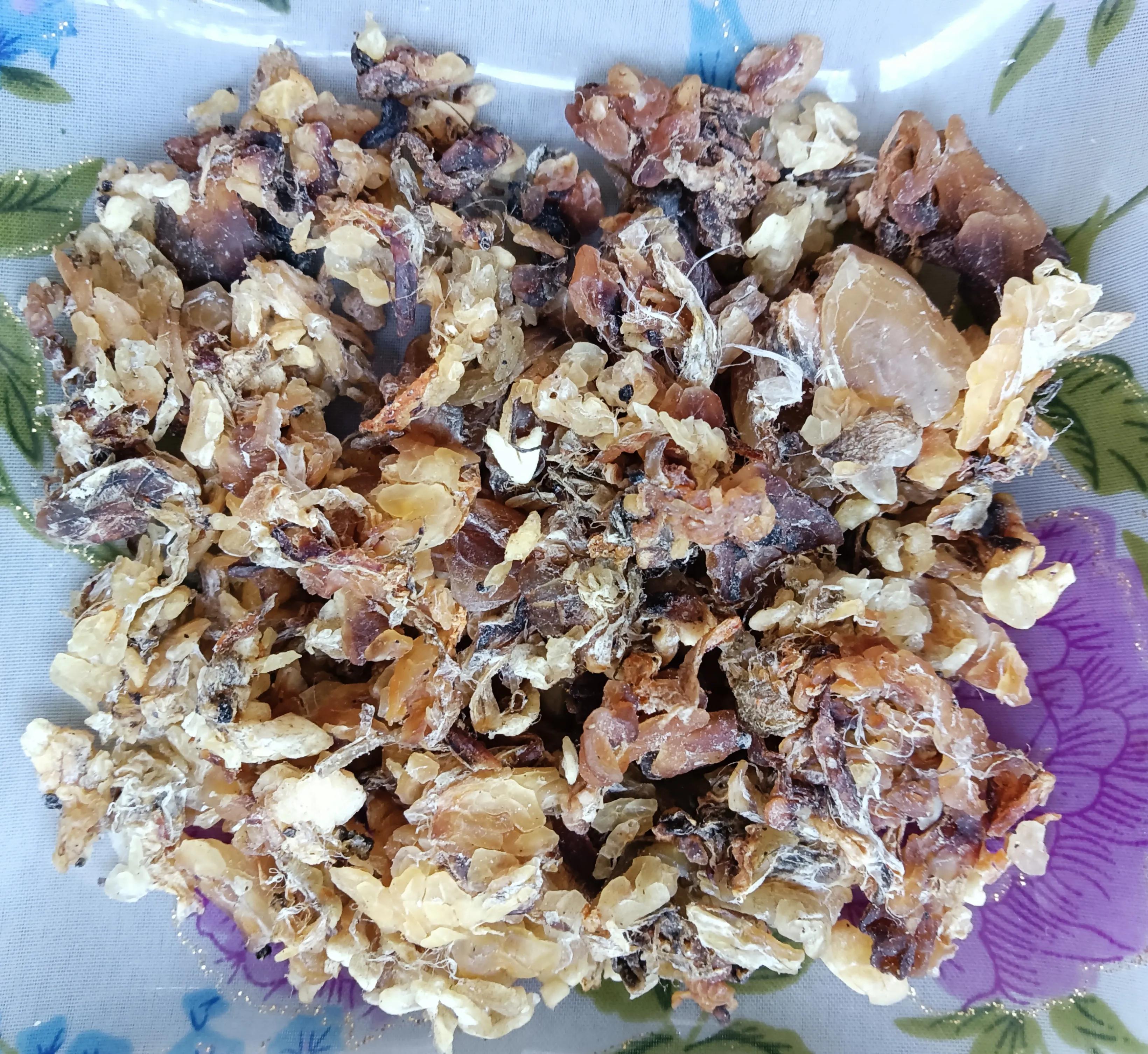 椰汁炖雪蛤，一道寓意美好又可滋补养生的可口甜品