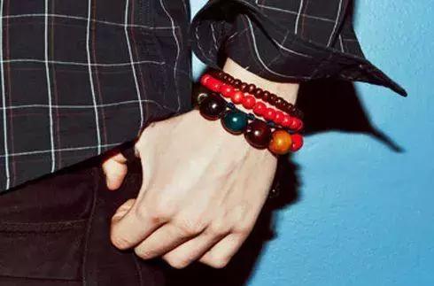 男士简约手串搭配,男人手串搭配