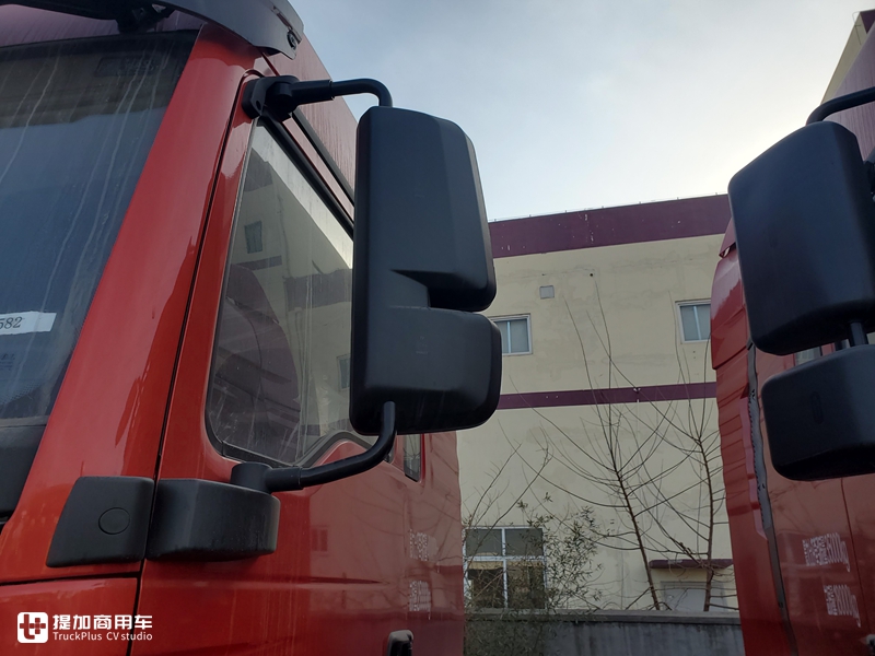 德龙新m3000老款改新款,德龙2019款新m3000