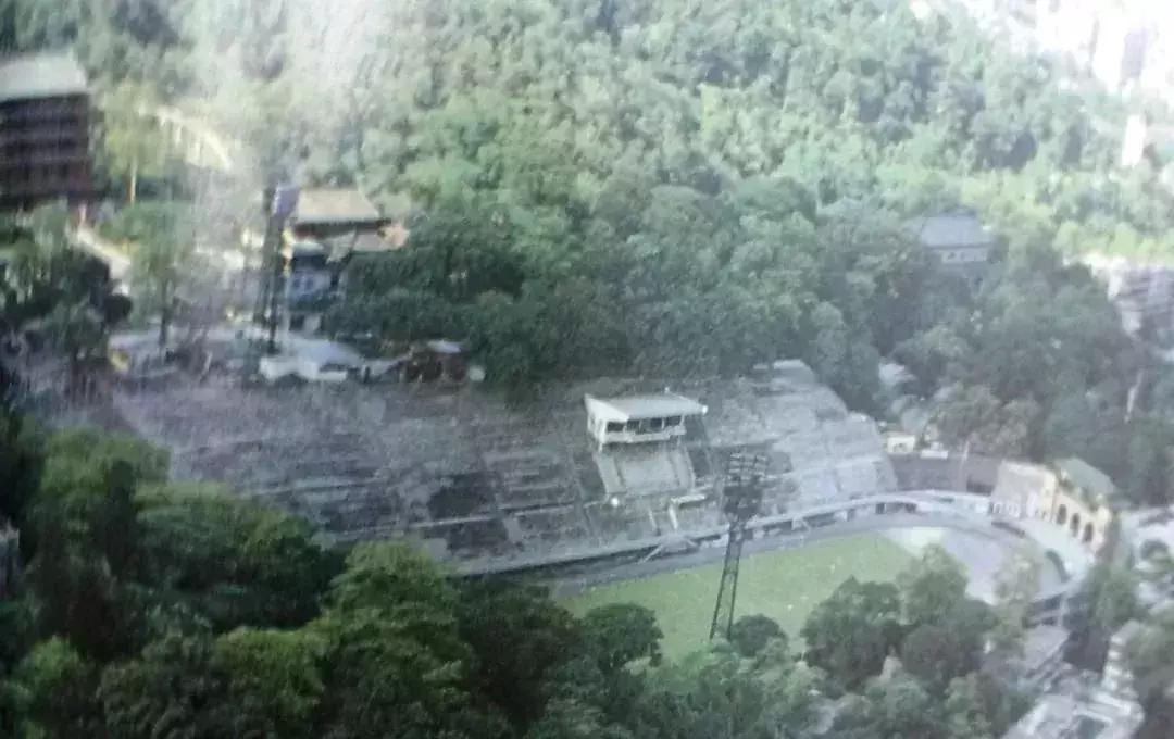 从“*药火**局”到“黄金甲”——铁打的越秀山，不变的广州情