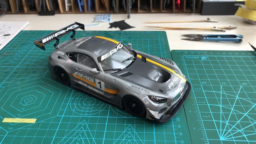 佳作：恐怖的零件数量，龙桃子强袭，四机小队！