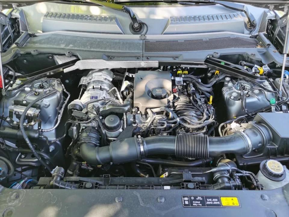 路虎卫士极度试驾,新款路虎卫士越野深度评测