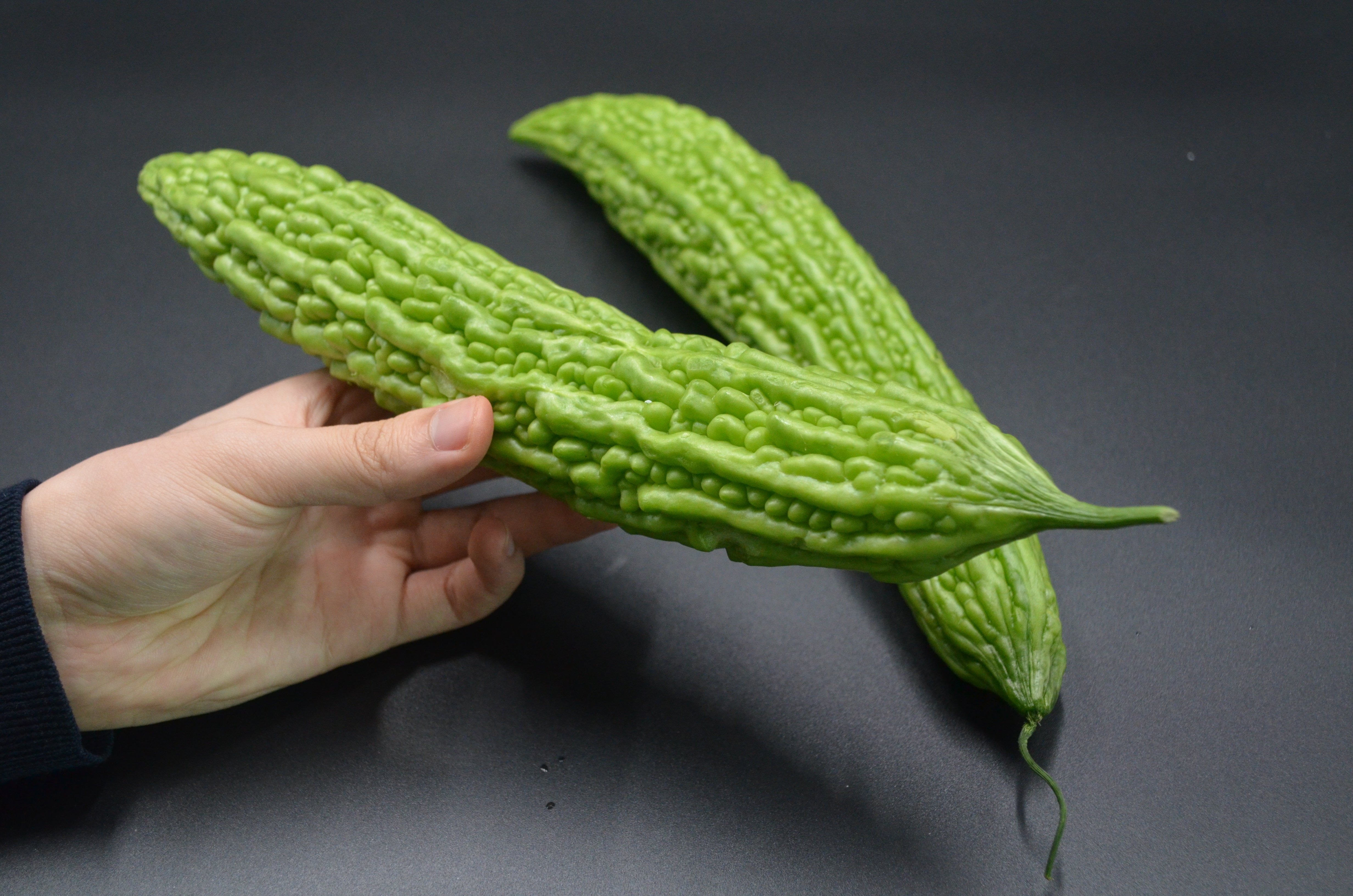 苦瓜太苦了教你一招快速去除苦味,苦瓜太苦怎样去除黄瓜的苦味