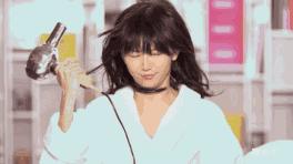 发尾发黄分叉怎么补救,3分钟头发干了