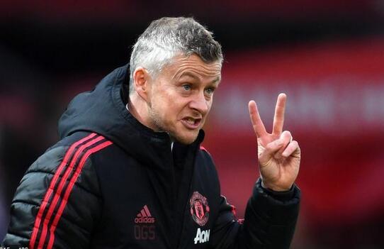 要价5000万+！曼联引援策略将做出积极转变索帅盯上了坎特式后腰