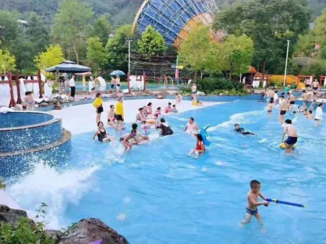 花水湾五星级度假酒店,花水湾森林海温泉度假酒店