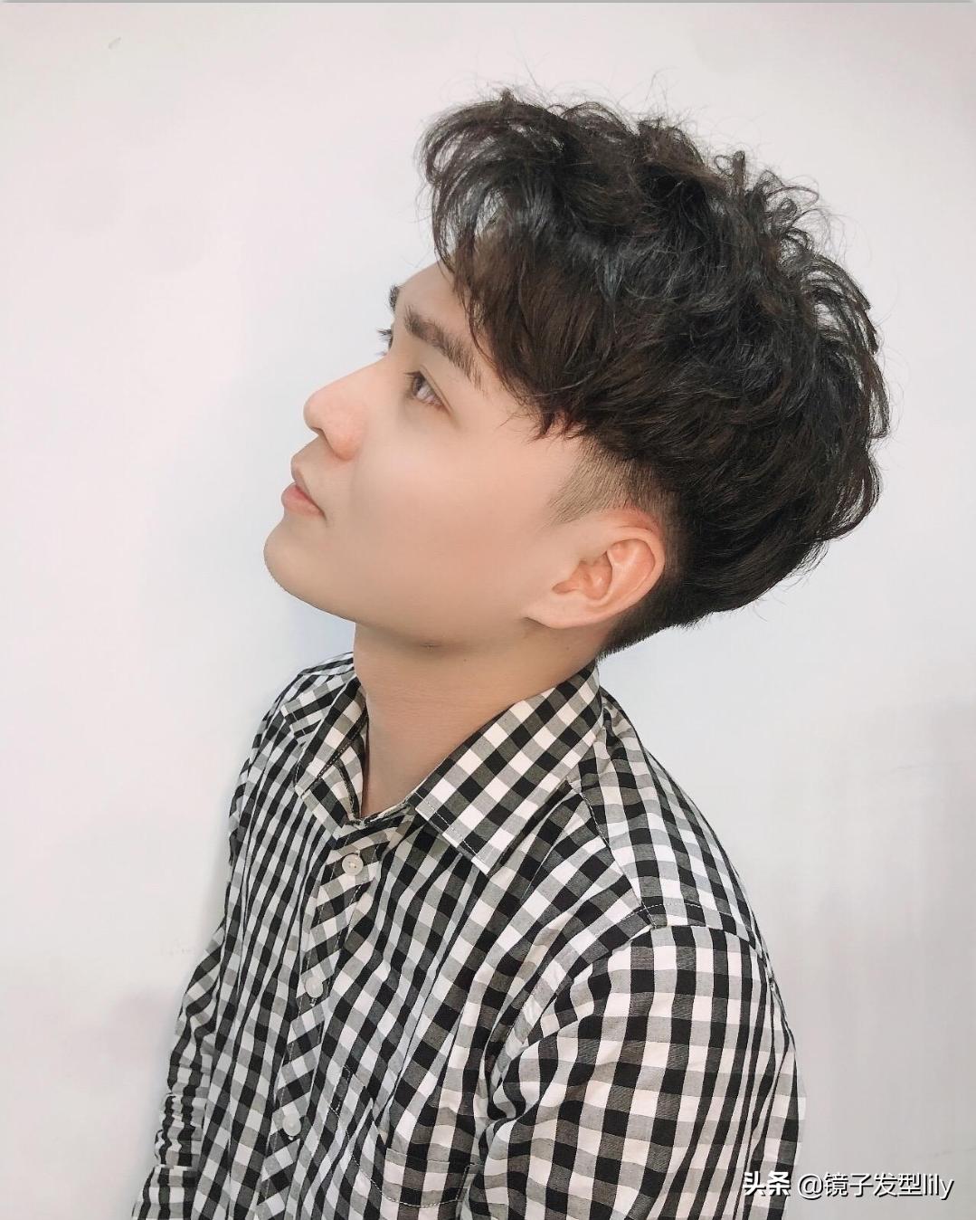 最潮男士发型50款适合各种脸型哦,越简单越帅气的男士发型8款