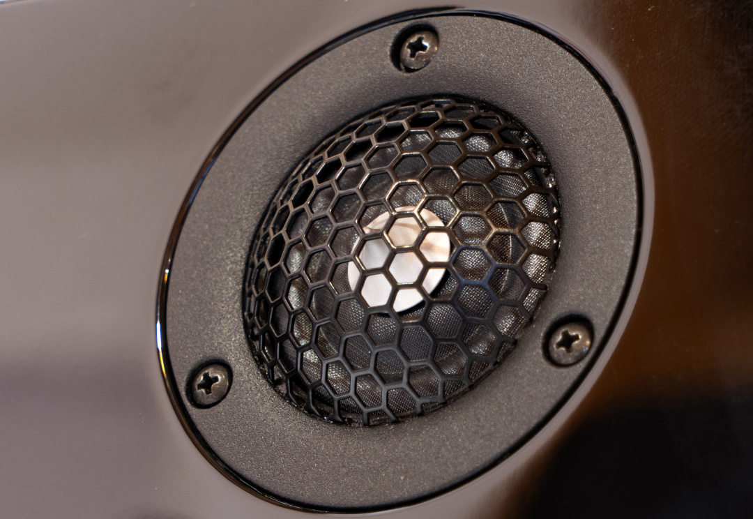 kefls50meta书架式音箱评测,力与美的浪漫结合