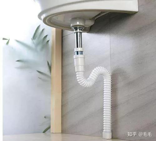 卫生间返臭如何排查,高层卫生间返臭是什么原因