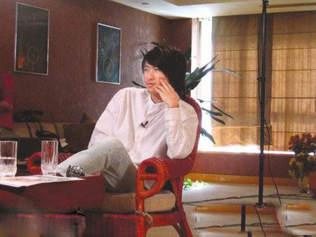 年轻时的韩寒现在怎么样了,韩寒的另类成长给我们很多深思