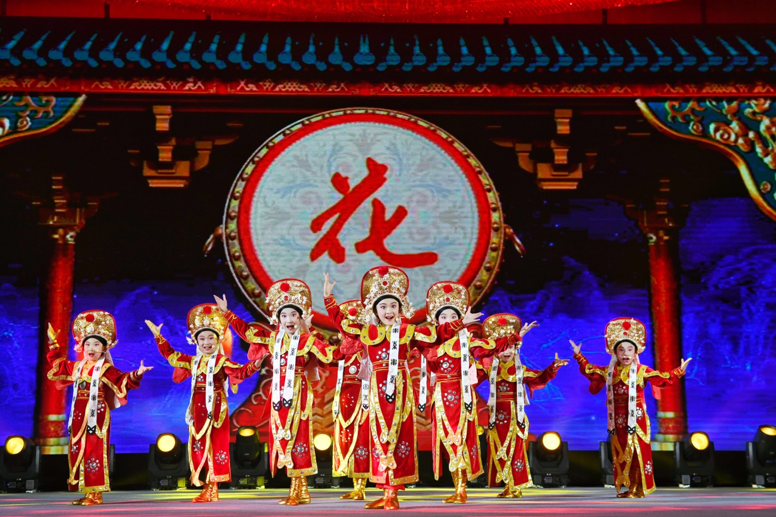 提升黄河文化,展现新时代黄河文化