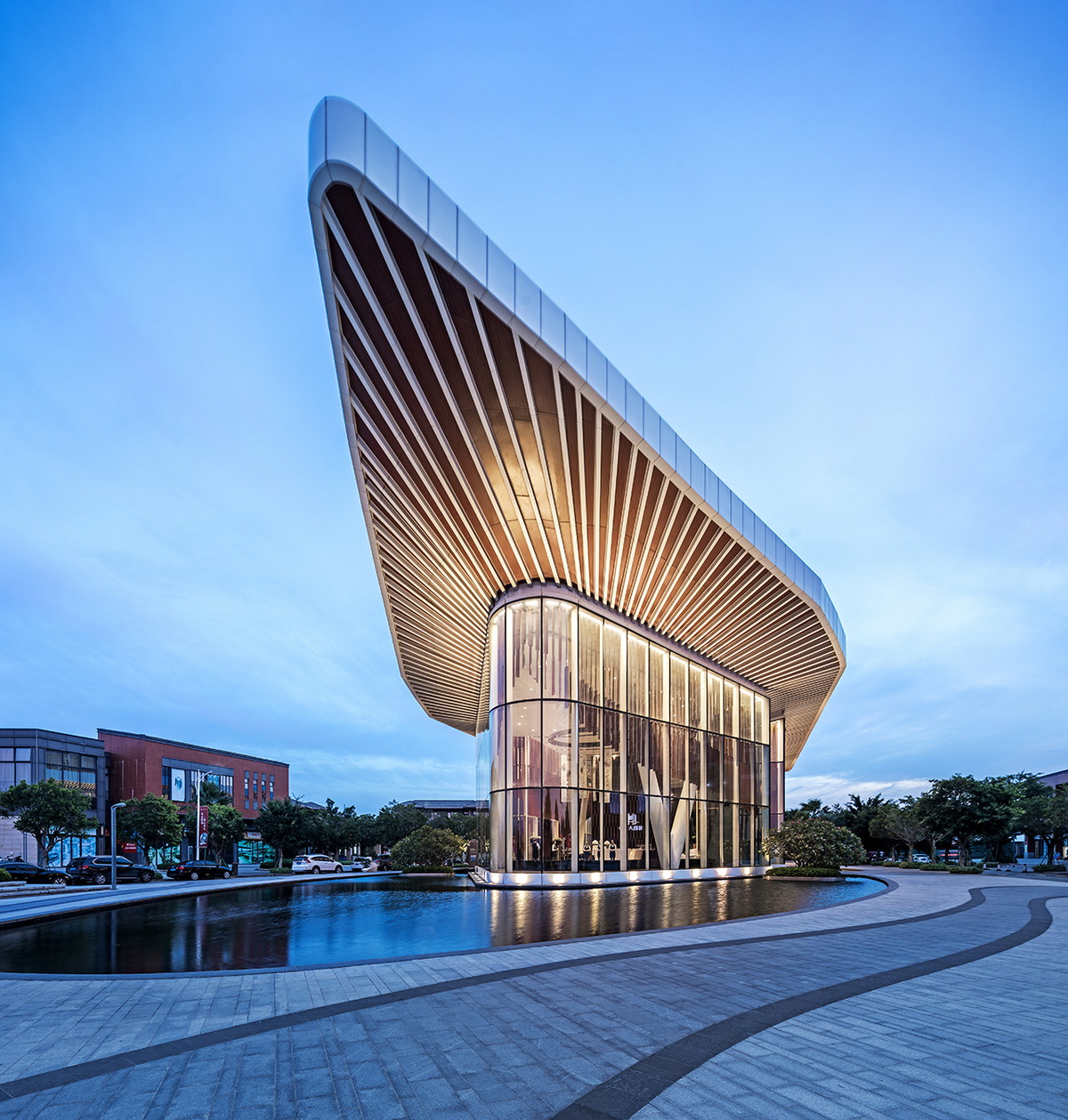 漂浮的船,漂浮的游轮