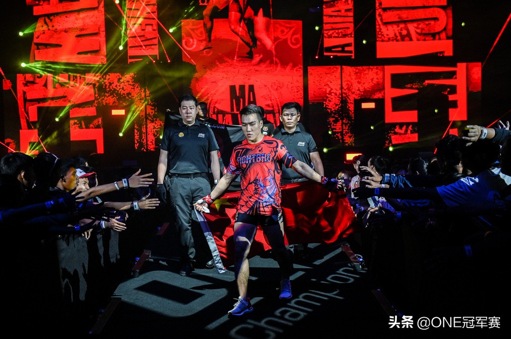 马嘉文格斗比赛,马嘉文泰拳王