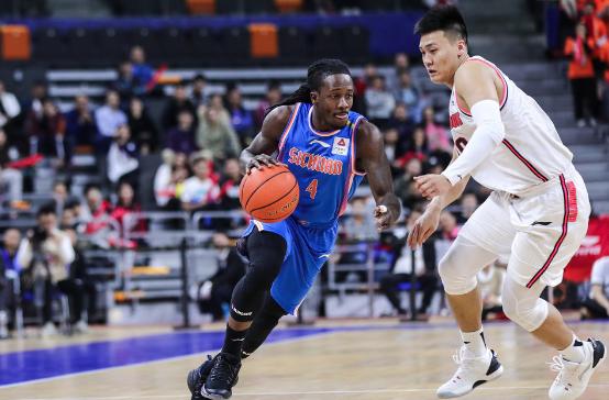 赵睿连续两次失误,赵睿连续失误两次