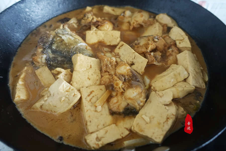 千炖豆腐万炖鱼怎么说,老豆腐炖草鱼做法