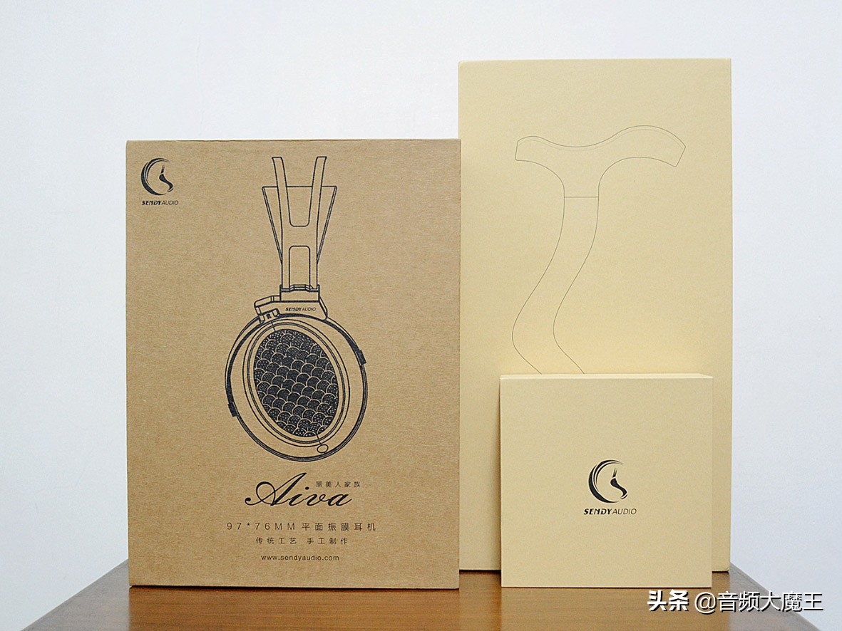 SendyAudio黑美人Aiva开箱篇：木匠与美人