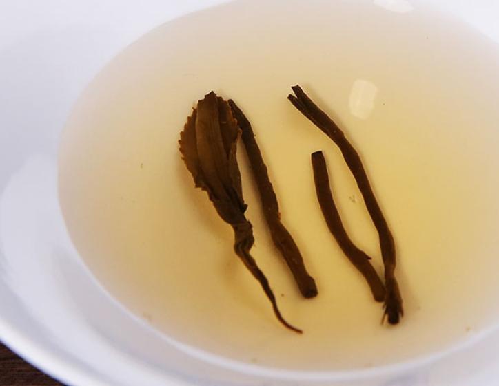 茯砖茶可以用来熬奶茶吗,茯砖黑茶可以熬奶茶吗