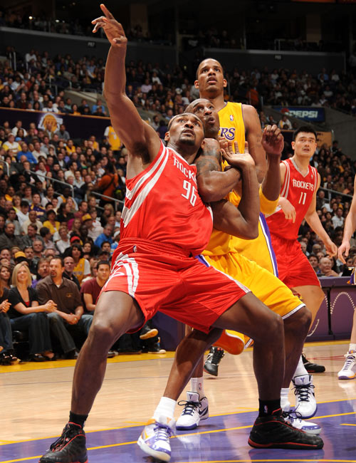 冷门的球星球衣,阿泰湖人球衣号码