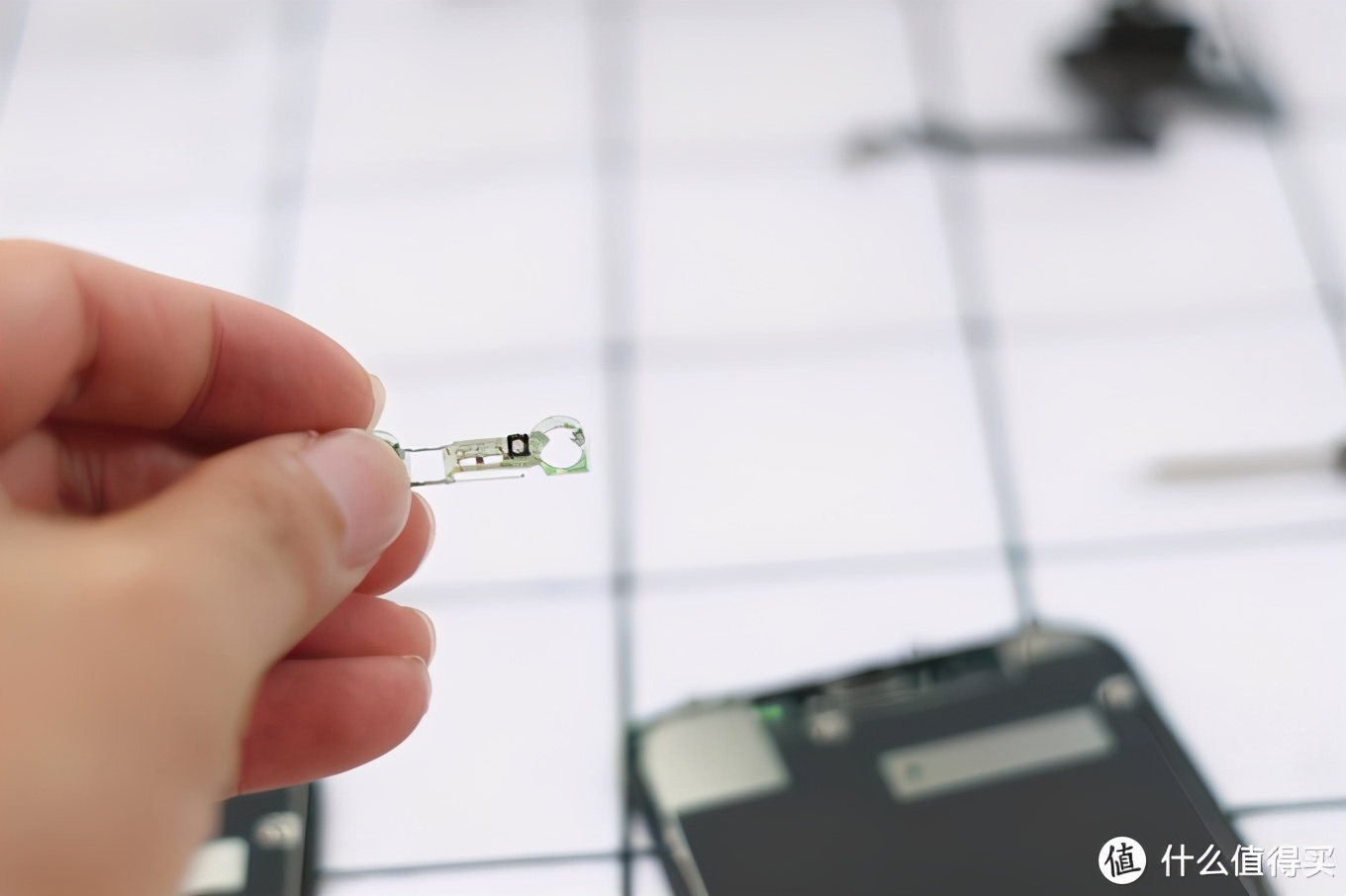 iphonexr换屏幕总成价格是多少,iPhonexr屏幕总成更换