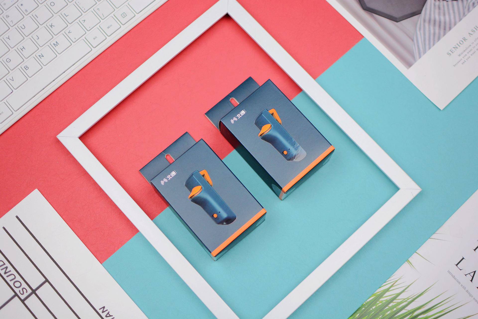 只用一个吃鸡神器手感更好,手机吃鸡神器按键最好用的一款