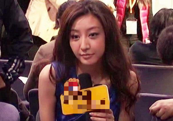 她暗讽姚晨出轨，给粉丝发6万红包，发博拒演“华妃”却被吐槽