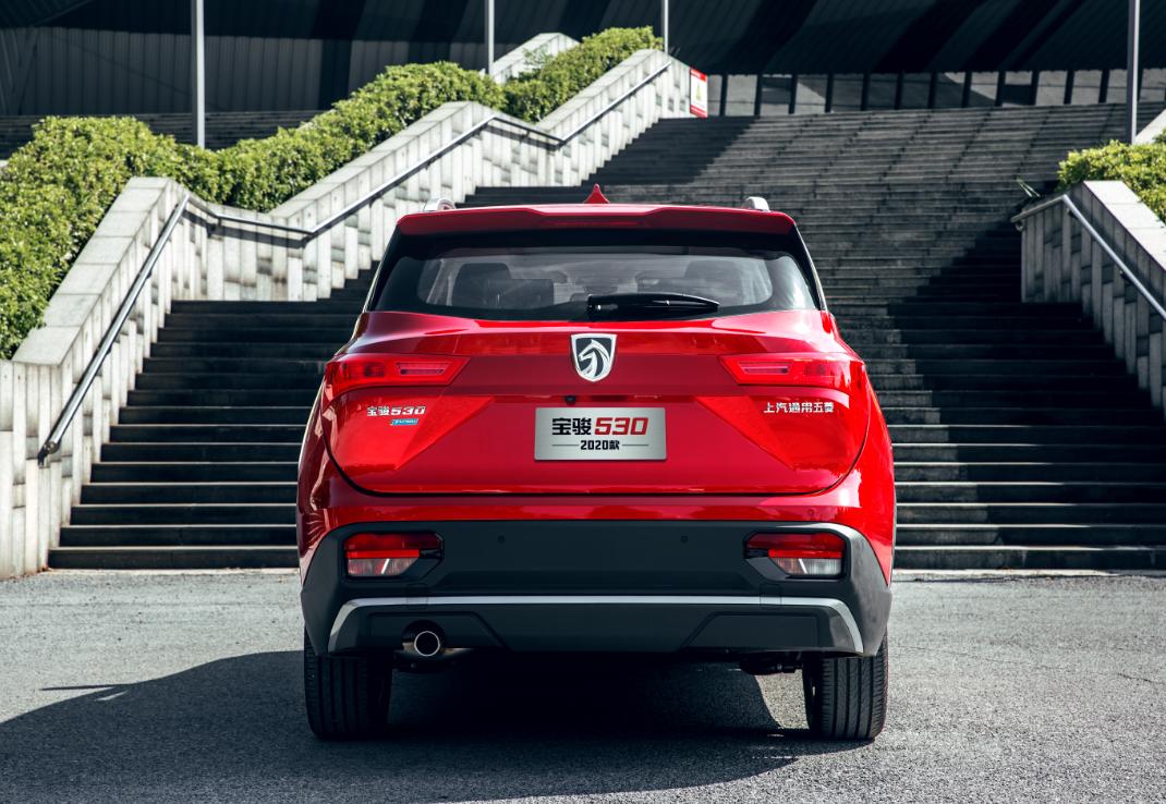 8万就能买的全球车型，一流三大件，3种座椅布局，可挂4种车标